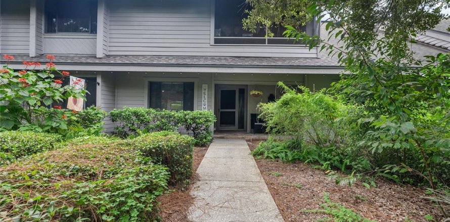 Touwnhouse à Palm Harbor, Floride 3 chambres, 186.18 m2 № 1360923