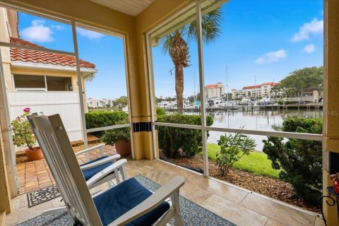 Condo à Palm Coast, Floride, 3 chambres  № 2401002
