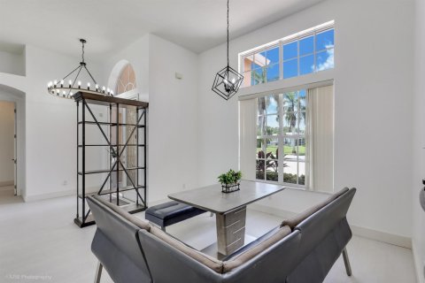Villa ou maison à vendre à Port St. Lucie, Floride: 4 chambres, 252.32 m2 № 2249249 - photo 8
