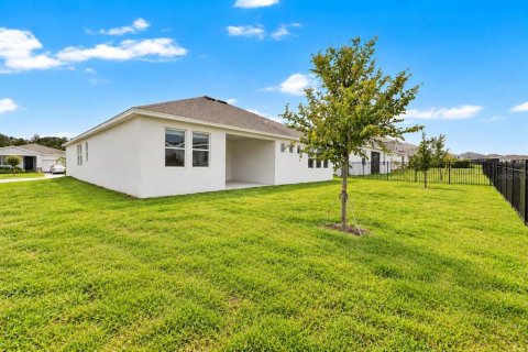 House in Davenport, Florida 4 bedrooms, 234.86 sq.m. № 2396517 - photo 27