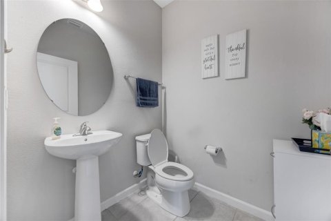 House in Riverview, Florida 3 bedrooms, 248.89 sq.m. № 2110939 - photo 19
