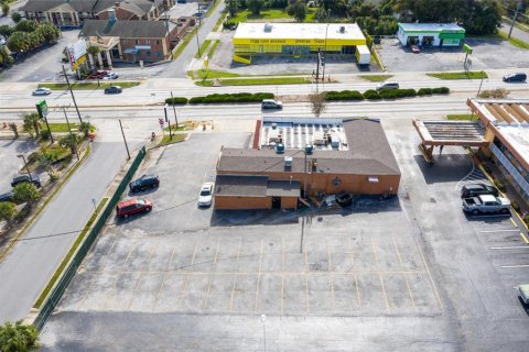 Propiedad comercial en venta en Lakeland, Florida, 383.69 m2 № 2217511 - foto 23