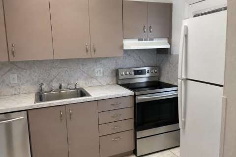Copropriété à louer à Boca Raton, Floride: 1 chambre, 78.97 m2 № 2251659 - photo 6