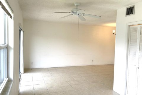 Copropriété à louer à Boca Raton, Floride: 1 chambre, 78.97 m2 № 2251659 - photo 11
