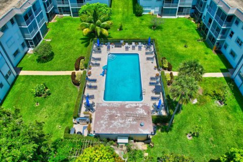 Copropriété à louer à Boca Raton, Floride: 1 chambre, 78.97 m2 № 2251659 - photo 3