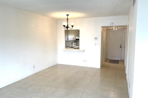 Copropriété à louer à Boca Raton, Floride: 1 chambre, 78.97 m2 № 2251659 - photo 7