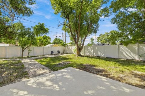 Villa ou maison à vendre à Saint Petersburg, Floride: 2 chambres, 67.91 m2 № 2437375 - photo 22