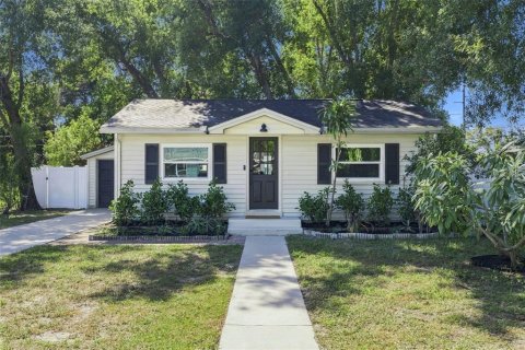 Villa ou maison à vendre à Saint Petersburg, Floride: 2 chambres, 67.91 m2 № 2437375 - photo 2