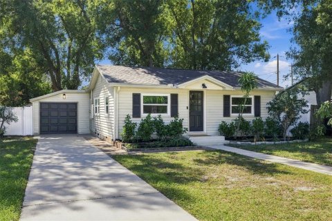 Villa ou maison à Saint Petersburg, Floride 2 chambres, 67.91 m2 № 2437375