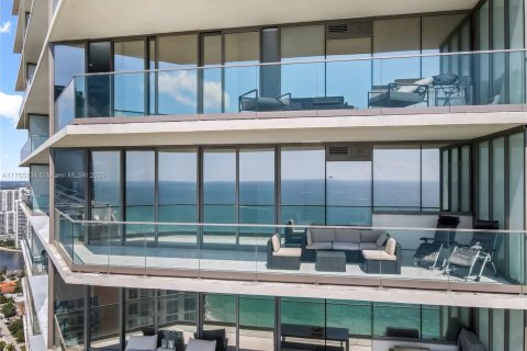 Condo in Sunny Isles Beach, Florida, 2 bedrooms  № 1502385 - photo 7