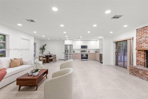 Villa ou maison à vendre à Palmetto Bay, Floride: 3 chambres, 140.56 m2 № 2244185 - photo 13