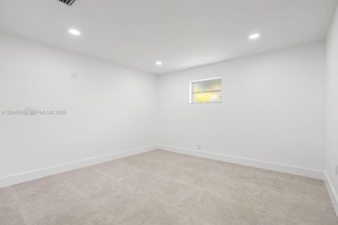 Villa ou maison à vendre à Palmetto Bay, Floride: 3 chambres, 140.56 m2 № 2244185 - photo 23