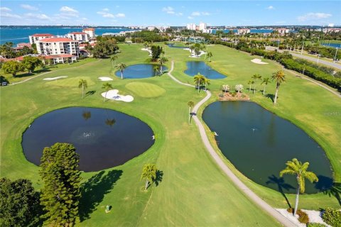 Copropriété à vendre à Saint Petersburg, Floride: 2 chambres, 97.92 m2 № 1906267 - photo 26