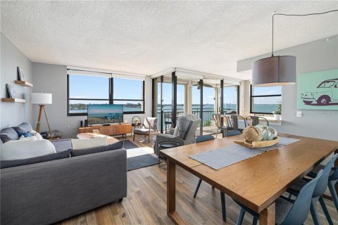 Copropriété à vendre à Saint Petersburg, Floride: 2 chambres, 97.92 m2 № 1906267 - photo 4