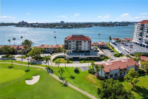 Copropriété à vendre à Saint Petersburg, Floride: 2 chambres, 97.92 m2 № 1906267 - photo 30