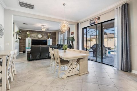House in Wesley Chapel, Florida 5 bedrooms, 275.36 sq.m. № 1850951 - photo 25