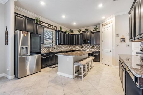 House in Wesley Chapel, Florida 5 bedrooms, 275.36 sq.m. № 1850951 - photo 29