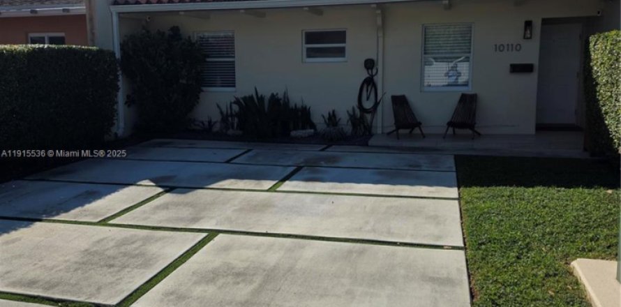 Casa en Miami, Florida 2 dormitorios, 76.55 m2 № 1970746