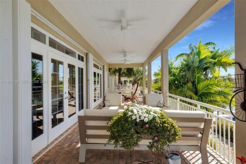 Villa ou maison à vendre à Islamorada, Village of Islands, Floride: 6 chambres, 461.17 m2 № 1989636 - photo 25