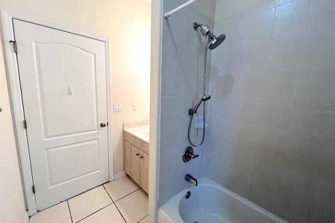 Villa ou maison à louer à Palm Coast, Floride: 4 chambres, 188.87 m2 № 2167752 - photo 21