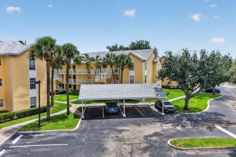 Condo in Boca Raton, Florida, 2 bedrooms  № 2189172 - photo 28
