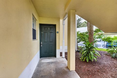 Condo in Boca Raton, Florida, 2 bedrooms  № 2189172 - photo 4
