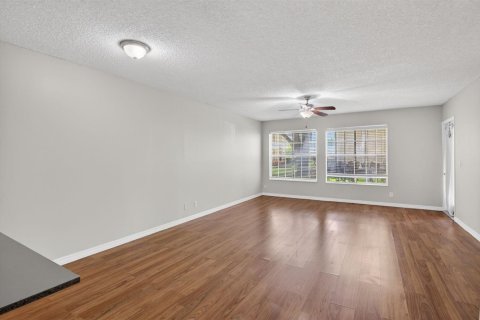 Condo in Boca Raton, Florida, 2 bedrooms  № 2189172 - photo 7