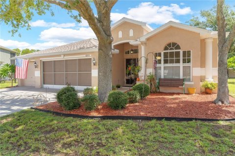 Casa en venta en Land O' Lakes, Florida, 4 dormitorios, 247.58 m2 № 1853404 - foto 3