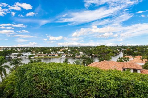 Condo in Fort Lauderdale, Florida, 1 bedroom  № 1986101 - photo 16