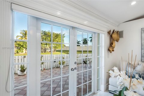 Casa en venta en Coconut Creek, Florida, 3 dormitorios, 134.99 m2 № 1999068 - foto 15