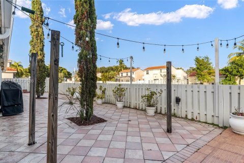 Casa en venta en Coconut Creek, Florida, 3 dormitorios, 134.99 m2 № 1999068 - foto 25