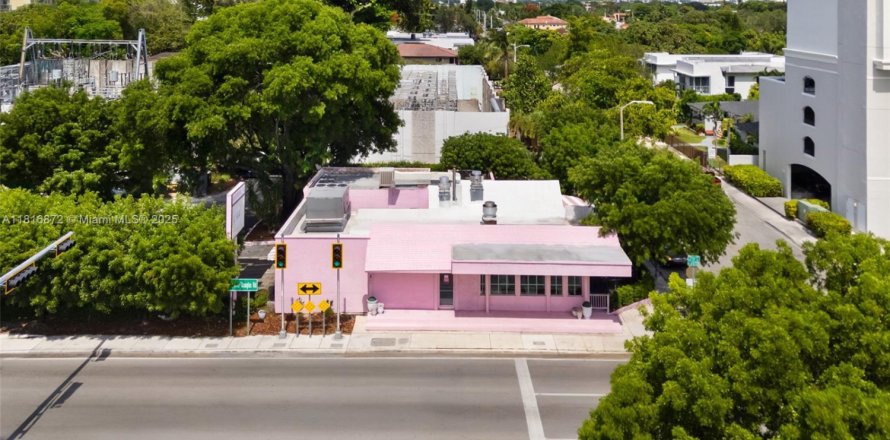 Immobilier commercial à Miami, Floride № 1790585