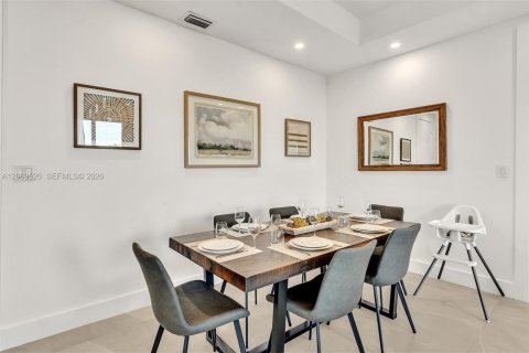 Apartment in Fort Lauderdale, Florida 3 bedrooms, 165.37 sq.m. № 2069401 - photo 13