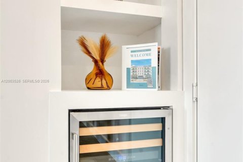 Apartment in Fort Lauderdale, Florida 3 bedrooms, 165.37 sq.m. № 2069401 - photo 12