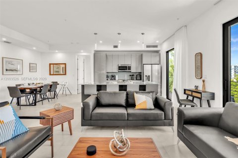 Apartment in Fort Lauderdale, Florida 3 bedrooms, 165.37 sq.m. № 2069401 - photo 3