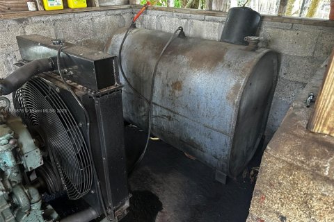 Immobilier commercial à vendre à Homestead, Floride № 2021591 - photo 4