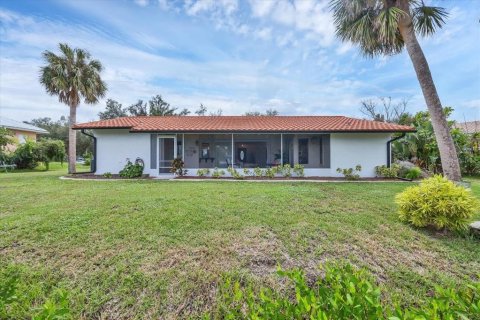 House in Placida, Florida 2 bedrooms, 119.47 sq.m. № 2096878 - photo 18
