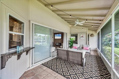 House in Placida, Florida 2 bedrooms, 119.47 sq.m. № 2096878 - photo 16