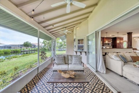 House in Placida, Florida 2 bedrooms, 119.47 sq.m. № 2096878 - photo 15