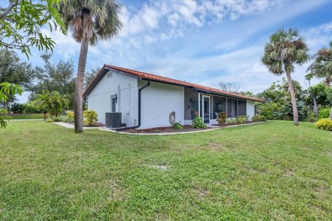 House in Placida, Florida 2 bedrooms, 119.47 sq.m. № 2096878 - photo 17