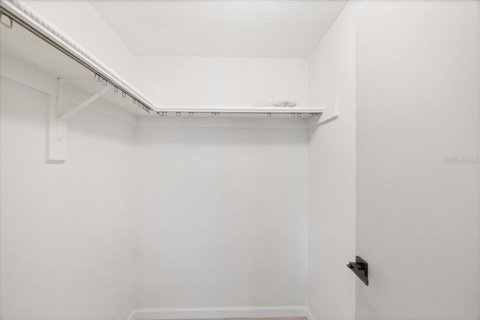 House in Placida, Florida 2 bedrooms, 119.47 sq.m. № 2096878 - photo 10