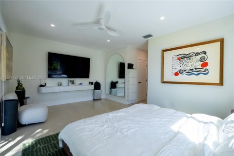 Villa ou maison à louer à North Bay Village, Floride: 4 chambres, 153.1 m2 № 2052423 - photo 24