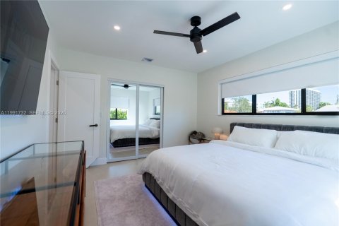 Villa ou maison à louer à North Bay Village, Floride: 4 chambres, 153.1 m2 № 2052423 - photo 18