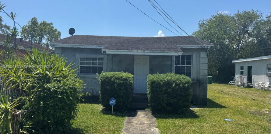 Villa ou maison à Miami, Floride 2 chambres, 57.97 m2 № 2074911
