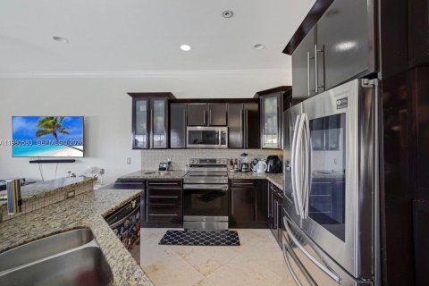 Villa ou maison à louer à Weston, Floride: 4 chambres, 192.59 m2 № 2044134 - photo 12