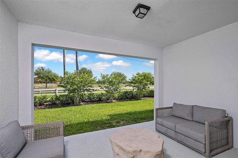 Townhouse in Davenport, Florida 3 bedrooms, 153.38 sq.m. № 1636148 - photo 17