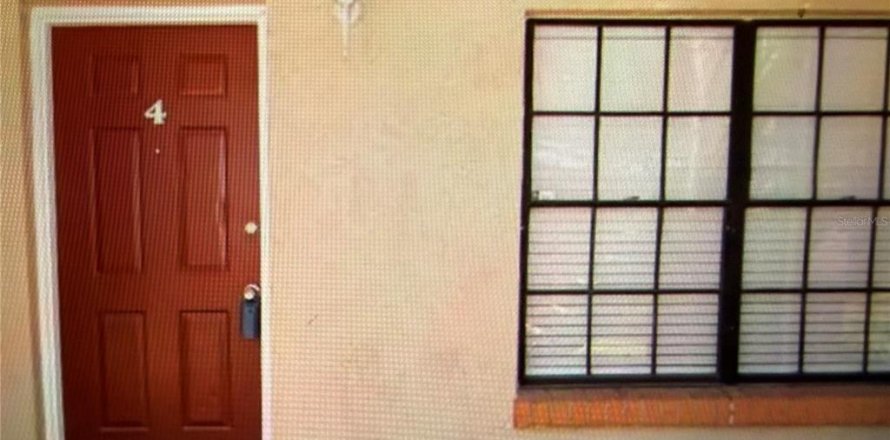 Condo à Land O' Lakes, Floride, 2 chambres  № 2317343