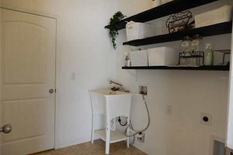 Villa ou maison à louer à Kissimmee, Floride: 4 chambres, 220.55 m2 № 1842224 - photo 20