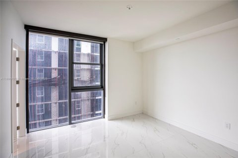 Copropriété à vendre à Miami, Floride: 4 chambres, 247.4 m2 № 1948684 - photo 10