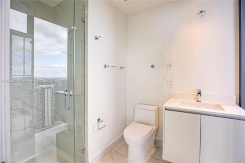 Copropriété à vendre à Miami, Floride: 4 chambres, 247.4 m2 № 1948684 - photo 12